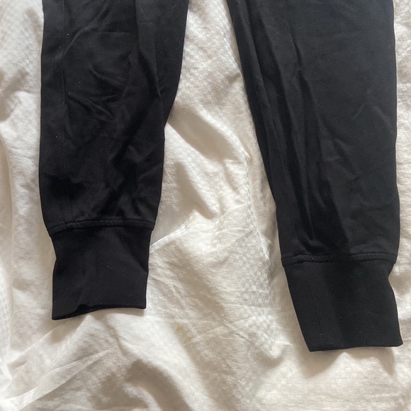Cabi joggers - Picture 2 of 4